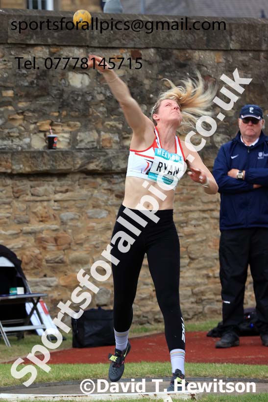 Womens Heptathlon Shot Putt, 2024 EAP International Combined events, Hewcham, Northumberland.  Photo: David T. Hewitson/Sports for All Pics